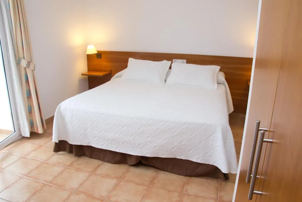 **  Vehi Hotel Cadaques İspanya