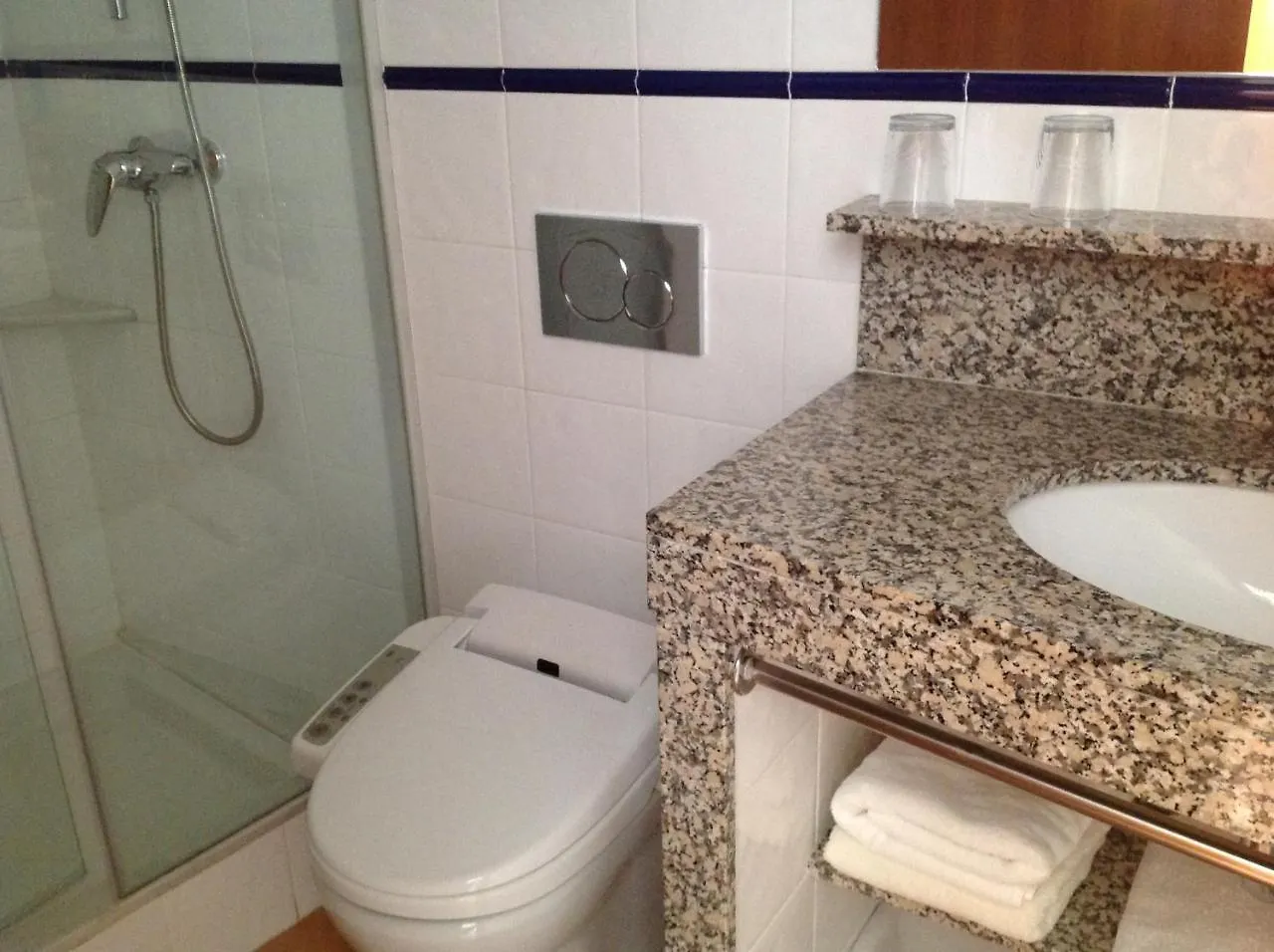 Vehi Hotel Cadaques 2*,
