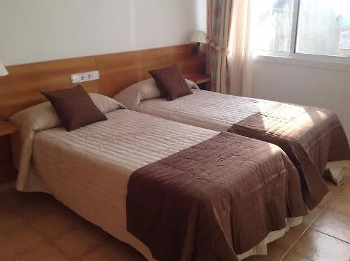 Vehi Hotel Cadaques